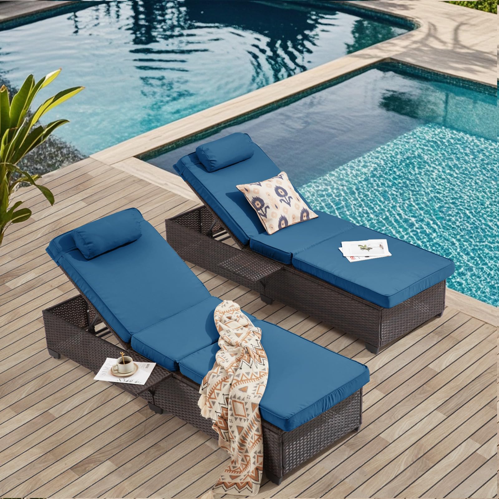 Outdoor Lounge Chairs, Pool Lounge Chairs Set of 2, Outdoor Chaise Lounge with Adjustable Backrest & Cup Holder,Khaki Cushion